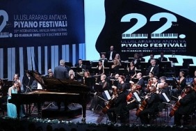 22-uluslararasi-antalya-piyano-festivalnde-senfoni-gecesi.jpg