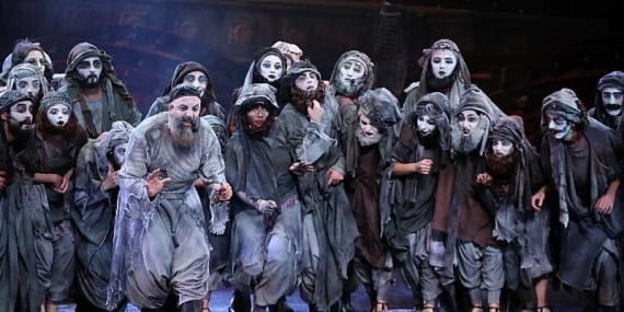 AŞT Türkiye’nin en modern tiyatro sahnesine kavuştu