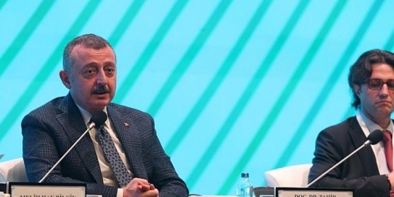 Başkan Büyükakın: İnsan kaynağınız yetişmemişse dünya ile rekabet edemezsiniz