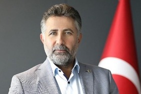 bayraklinin-sokaklari-kilit-parke-ile-yenileniyor.jpg