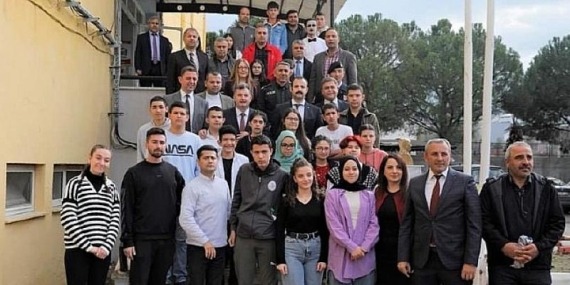 Dünya Engelliler Günü Kınık Öğretmenevi’nde kutlandı