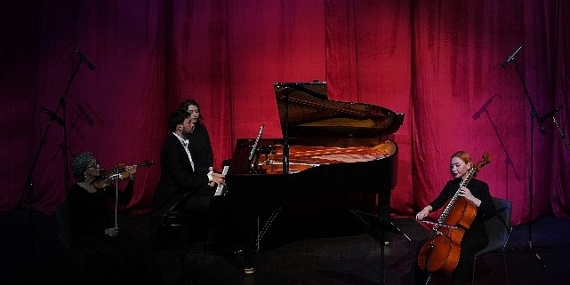 En uzun gece sanatla aydınlandı!