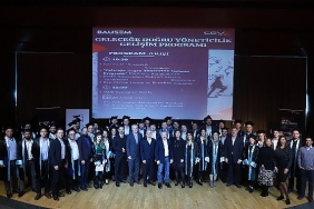 gelecege-dogru-yoneticilik-gelisim-sertifika-programi-ilk-mezunlarini-verdi.jpg