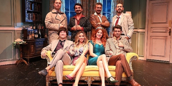 İBB Şehir Tiyatroları Beylikdüzü Seyircisiyle Buluşuyor