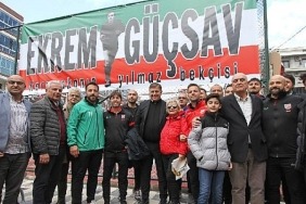 karsiyaka-belediyesi-ekrem-gucsavin-adini-parka-verdi.jpg