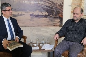 Kazlıçeşme Sanat'ta Ressam Mehmet Ali Laga Söyleşileri