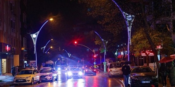 Kocaeli Büyükşehir, Gebze’yi ışıl ışıl yaptı