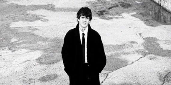 Kum, Yeni Şarkısını Paylaştı: “İki Yabancı”