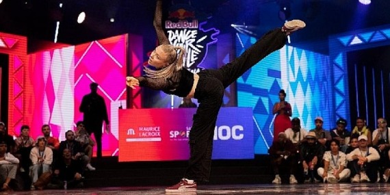 Red Bull Dance Your Style Dünya Finali’nin kazananı Japon dansçı D Soraki oldu