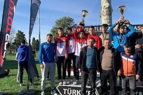 yildiz-erkek-atletizm-takimimiz-turkiye-ikincisi-oldu.jpg