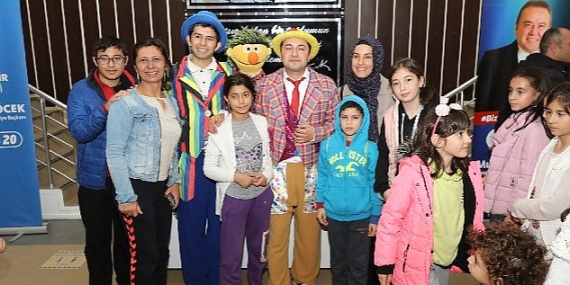 Çocuk Tiyatroları Şenliği başladı