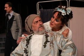 ibb-sehir-tiyatrolari-hastalik-hastasi-oyunu-ile-bahcelievlerde.jpg