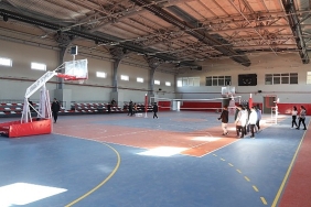 kas-ova-kapali-spor-salonu-tamamlandi.jpg