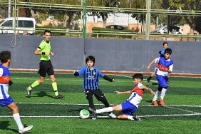 yenisehir-belediyesi-geleneksel-u12-futbol-turnuvasi-basladi.jpg