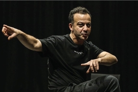 Zorlu PSM'nin Yeni OyunuKibritin Ucunda Rıza Kocaoğlu'nun Eşsiz Performansı ile 25 Ocak'ta Prömiyer Yapıyor!