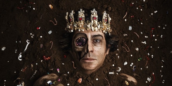 AKM’de Sahnelenecek Okan Bayülgen’in Oyunu Richard’ın Gelirleri Depremzedelerle Paylaşılacak