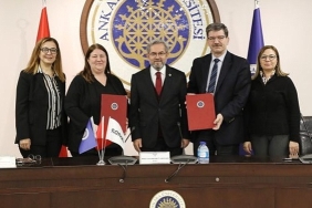 ankara-universitesi-ve-sanofi-nadir-hastaliklar-merkezi-nadir-icin-is-birligi-sozlesmesi-imzaladi.jpg