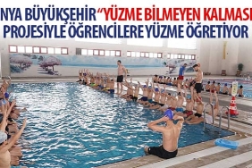 konya-buyuksehir-yuzme-bilmeyen-kalmasin-projesiyle-ogrencilere-yuzme-ogretiyor.jpg