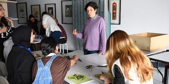 Özgün Baskı Resim Atölyesi İlk Konuk Sanatçısını Ağrıladı