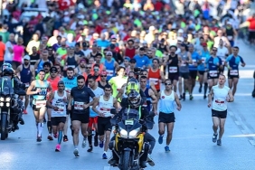 uluslararasi-runtalya-maratonu-5-martta-atilan-adimlarla-depremzedelere-umut-olunacak.jpg
