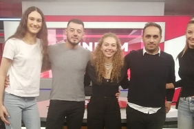 besiktas-ceylan-voleybol-takimi-d-smartta-yayinlanan-gundem-ozel-programina-konuk-oldu.jpg
