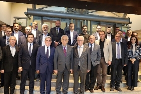 demir-ve-demirdisi-metaller-sektoru-eibde-5-yildir-ihracatin-zirvesine-demir-atti.jpg
