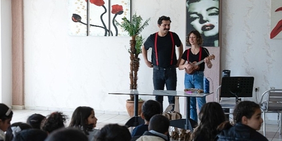 İzBBŞT inisiyatif grubu depremzede çocuklarla bir araya geliyor