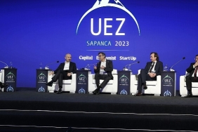 uez-2023te-bankacilik-sektorunun-gelecegi-ele-alindi.jpg