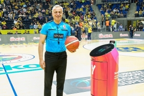 yemeksepetinin-teslimat-robotu-yebodan-fenerbahce-beko-galatasaray-nef-basketbol-macinda-bir-ilk.jpg