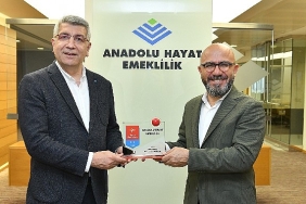 anadolu-hayat-emeklilik-hayat-sigortaciligi-ve-bireysel-emeklilik-sektorunde-en-mutlu-is-yeri-oldu.jpg
