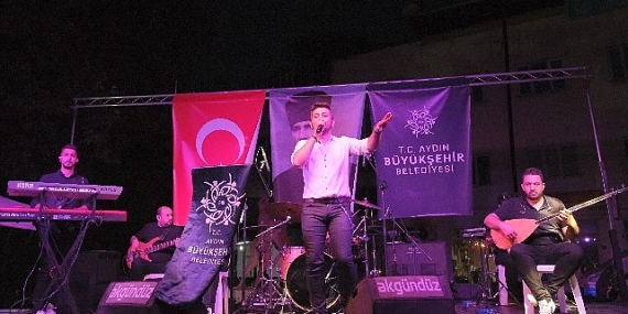 Aydın Büyükşehir Belediyesi Konservatuvarı'ndan Karacasu'da muhteşem konser