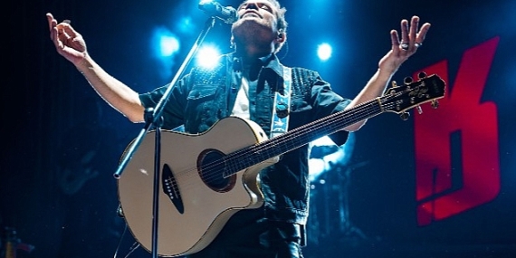 Kenan Doğulu “Yaz Konserleri" Turnesine Start Verdi