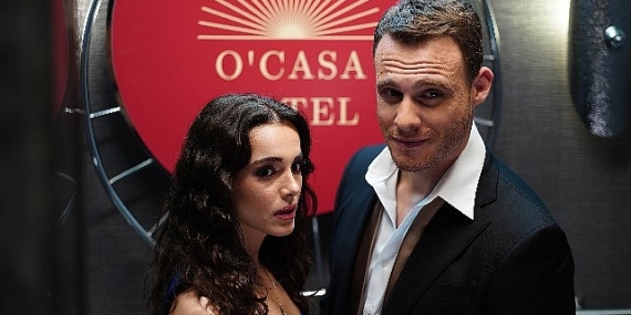 Kerem Bürsin ve Hafsanur Sancaktutan'ın başrollerinde yer aldığı 'Ya Çok Seversen' dizisinden ilk tanıtım yayınlandı!