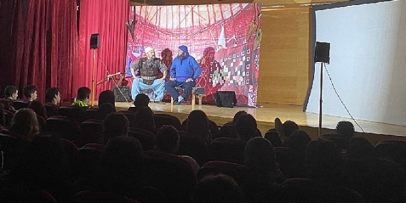 Kudüs Fatihi Selahaddin Eyyubi ZEYGEM Tiyatrosu'nda…