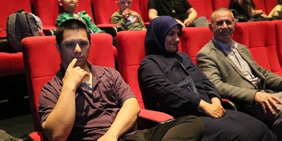 Özel bireylere özel sinema keyfi