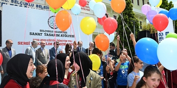Selçuklu Sanat Tasarım Atölyesi, eğitim dönemini atölyelerde eğitim alan çocukların el becerilerinden oluşan muhteşem bir sergi ile sonlandırdı