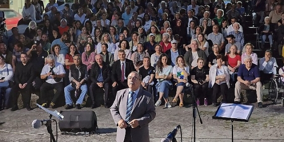 Türk Halk Müziği ezgileri yalı evleri'nden yükseldi