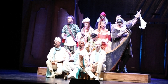 Açık Hava Yaz Oyunları'nda 76. Yıl Coşkusu