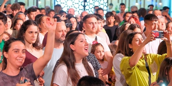 Aydın Büyükşehir Belediyesi Yaz Konserleri'ne Devam Ediyor