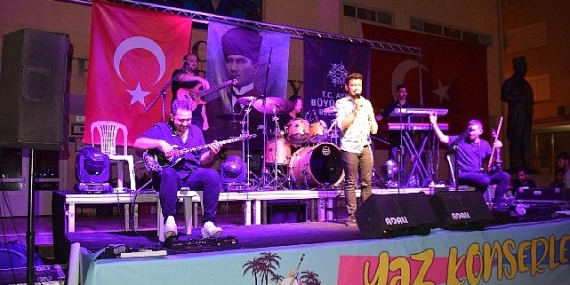 Aydın Büyükşehir Belediyesi'nden Yenipazar'da yaz konseri
