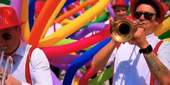 Güllük sokaklarını kortej ve konser coşkusu saracak