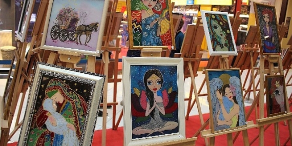 Karşıyaka Belediyesi'nin kursları hayata bağlıyor