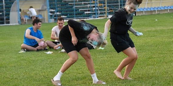 Kemer'de 'renkli' festival