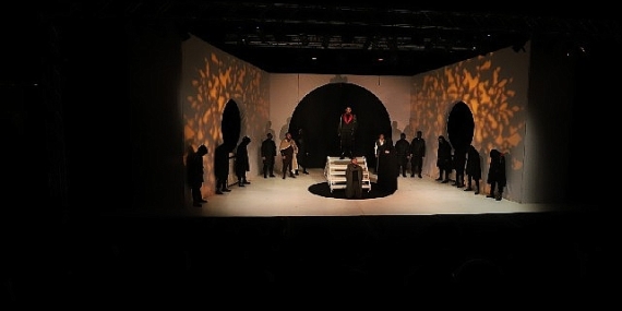 Konya Şehir Tiyatrosu “Barsisa" Oyununu Bu Kez Uşak'ta Sahneledi