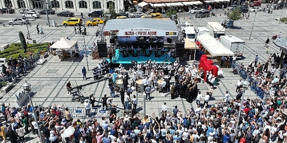 Konya'da Aşure Geleneği “Huzur-ı Pir'de Aşure" Programıyla Yaşatıldı