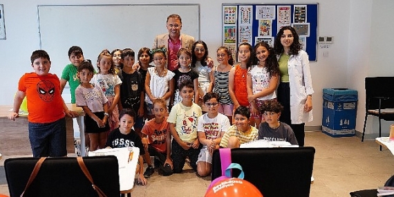  Kültür sanat kampında hem eğleniyor hem de öğreniyorlar 