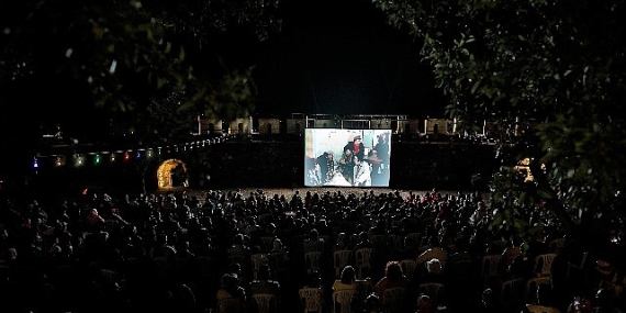 Nevşehirliler açık havada sinema keyfini çok sevdi