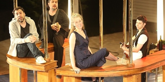 Nilüfer'de ormanda açık hava tiyatro keyfi başladı