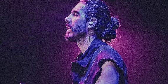 Yapı Kredi bomontiada World Akustik sahnesi Can Koç'u ağırlıyor