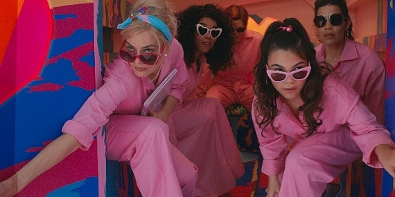 Yaza damgasını vuracak Barbie filminin galası için ünlü markalar bir araya geldi